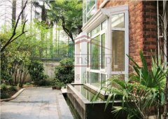  Very Spacious House with 4br 200 sqm in Xujiahui area