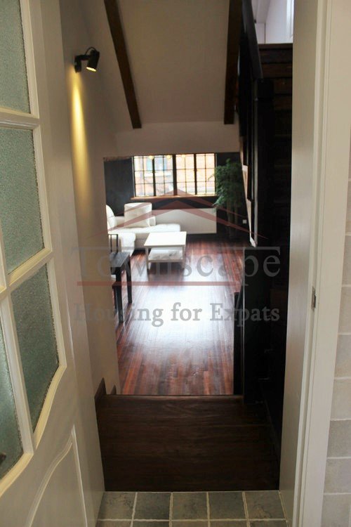 Shanghai lane hoouse near south Shaanxi road metro Refurbished 3 br lane house on Hauihai road