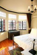  Romantic, spacious 1br apartment in French Concession
