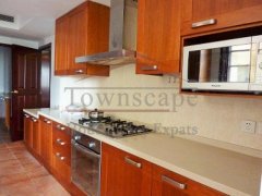 Racquet Club family apartment Spacious luxury 4br apartment Shanghai Racquet Club access