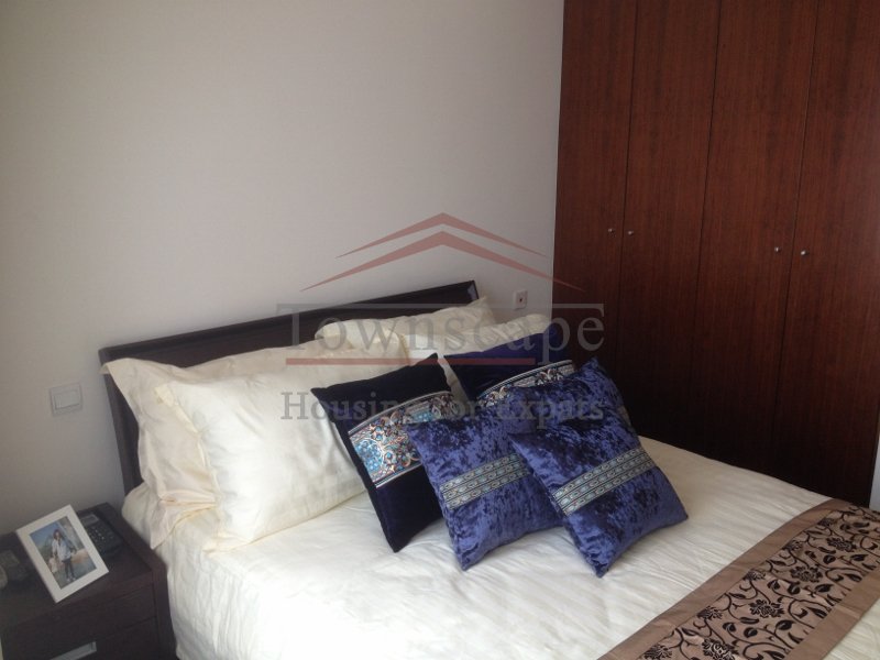 shanghai apartment to rent Luxury single bedroom apartment on West Nanjing road