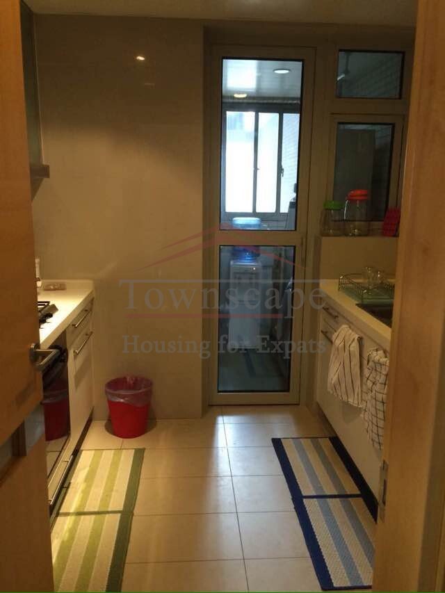 shanghai apartment near river Exceptional three bedroom apartment in Suzhou Creek