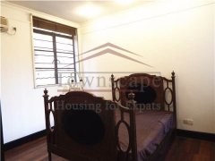SH FFC 2BR apt 2BR Old Apartment with Garden in French Concession