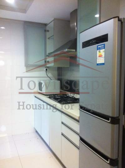 Shanghai apartment in La Cite compound Elegant 2br apartment near Xujiahui; metro lines 1, 9 and 11