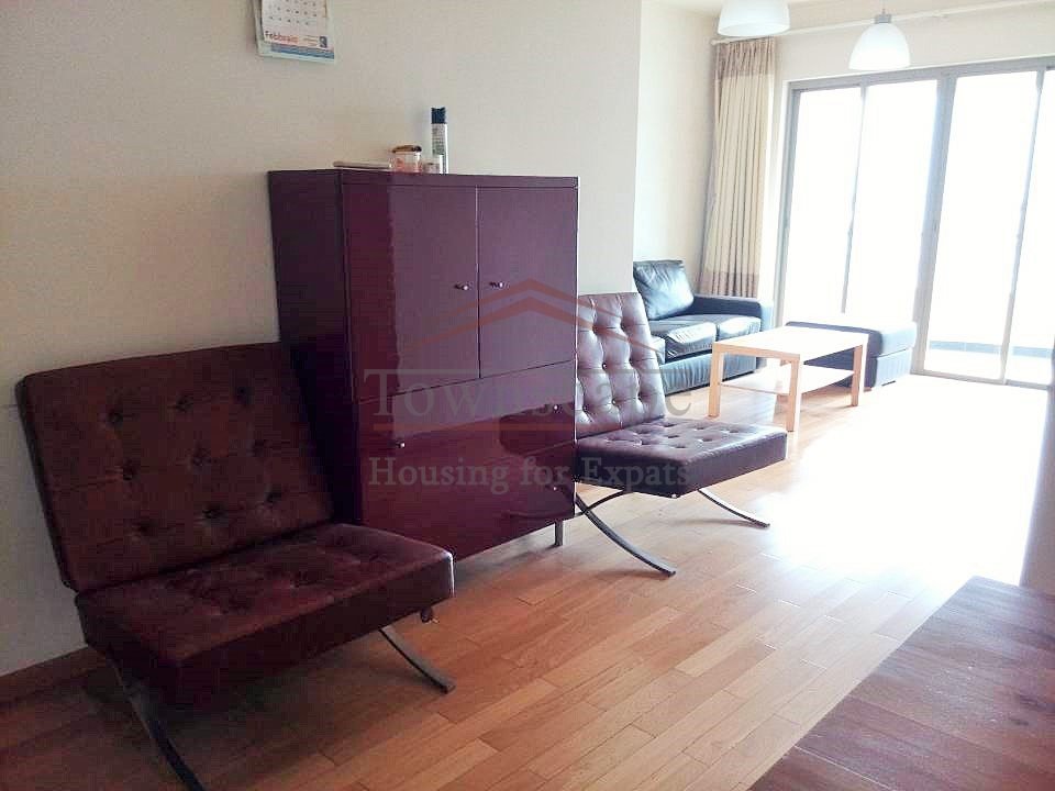 shanghai apartment to rent Spacious 2 br apartment near Downtown area