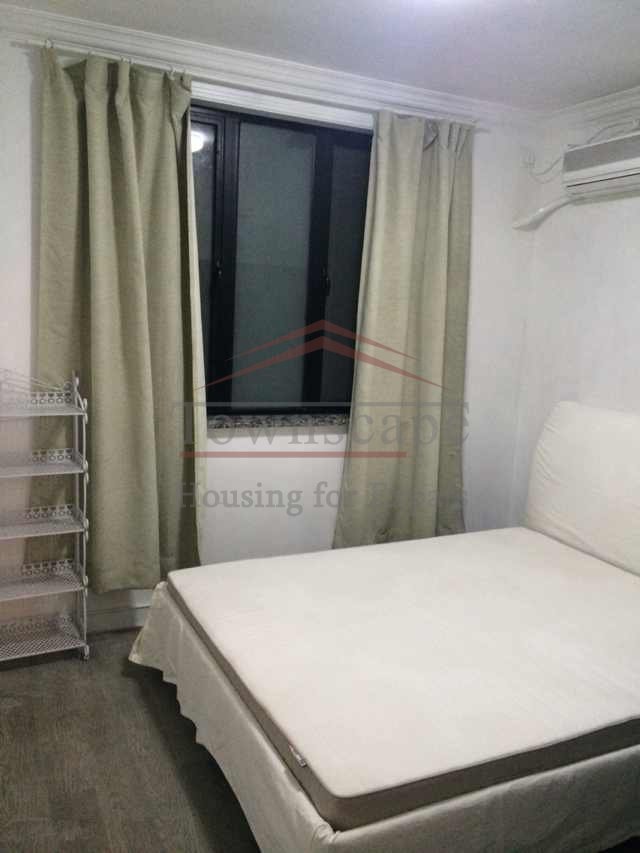 Shanghai living , apartments and villas 1 BR Yan’an Rd Beautifully renovated Apartment