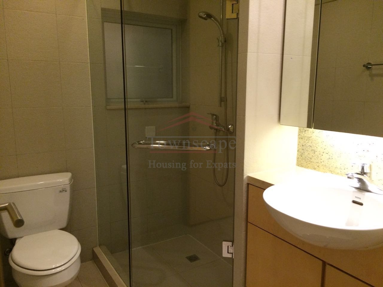 shanghai apartment in Pudong Cosy 2 br apartment located in Shanghai Financial district