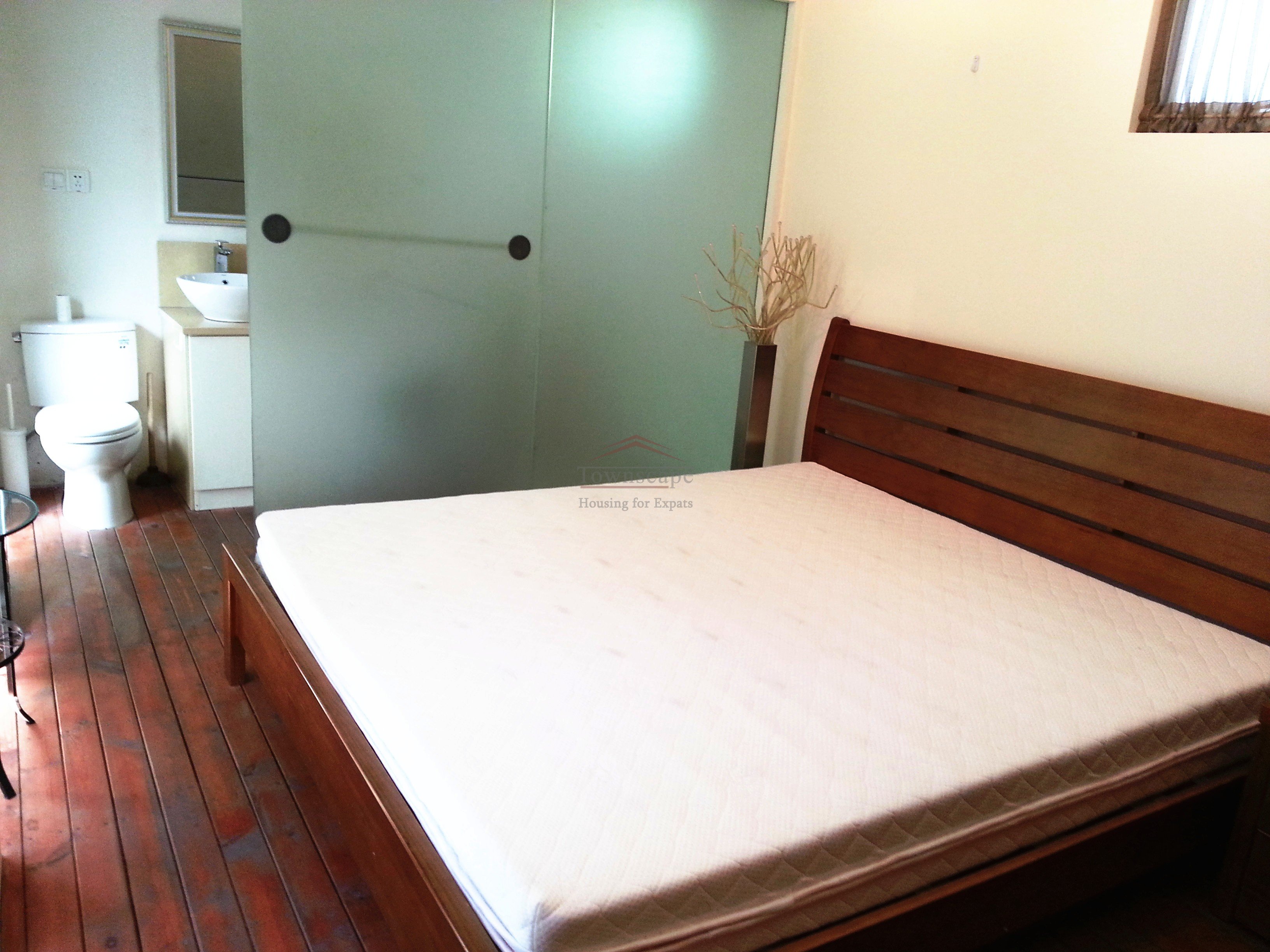 Shanghai Apartments rent Excellent Central 2Br near line 1,7,10 on Fuxing Road