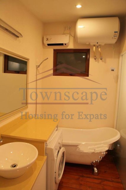 Housing in Shanghai French Concession Excellent Central 2Br near line 1,7,10 on Fuxing Road
