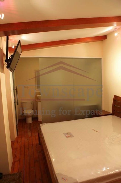 Master bedroom shanghai apartment rental Excellent Central 2Br near line 1,7,10 on Fuxing Road