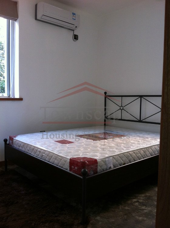 Shanghai rental Chic central 1 BR Lane House near line 2/7 Jing an station