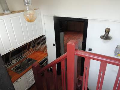shanghai renting Cosy 2BR lane house close to west Nanjing road line 2