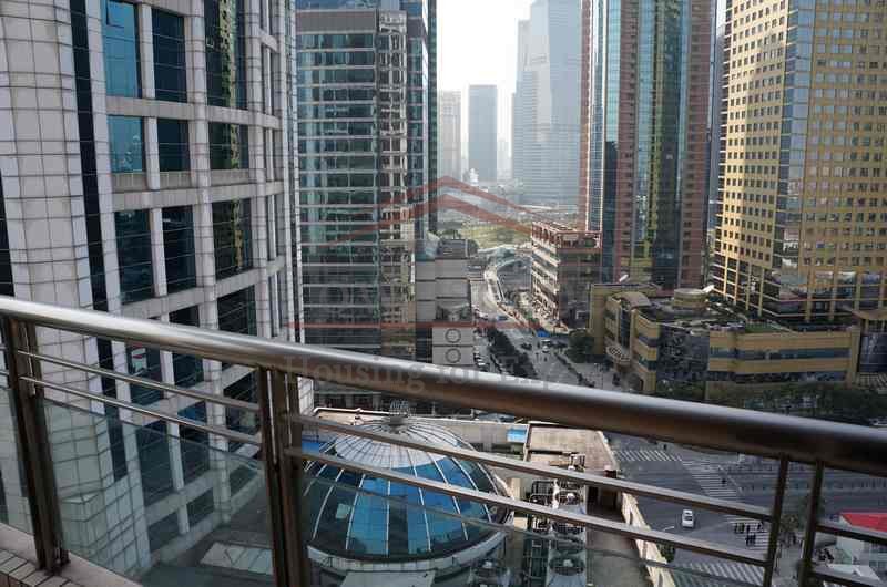 ruiyuan gongyu pudong Spacious 2 BR apartment in lower Lujiazui area