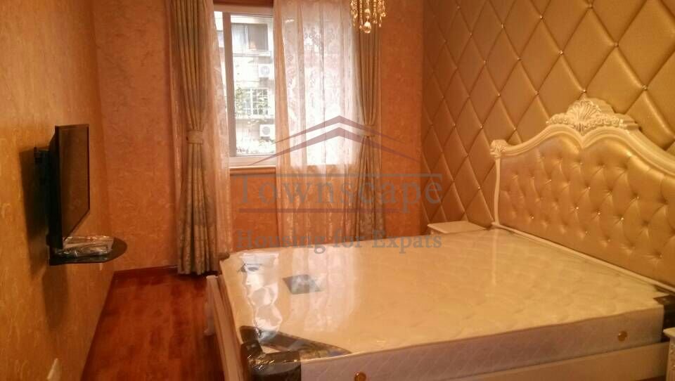 Shanghai rent apartment Beautiful 3 BR apartment near line 4/1 Shanghai stadium/XuJiaHui