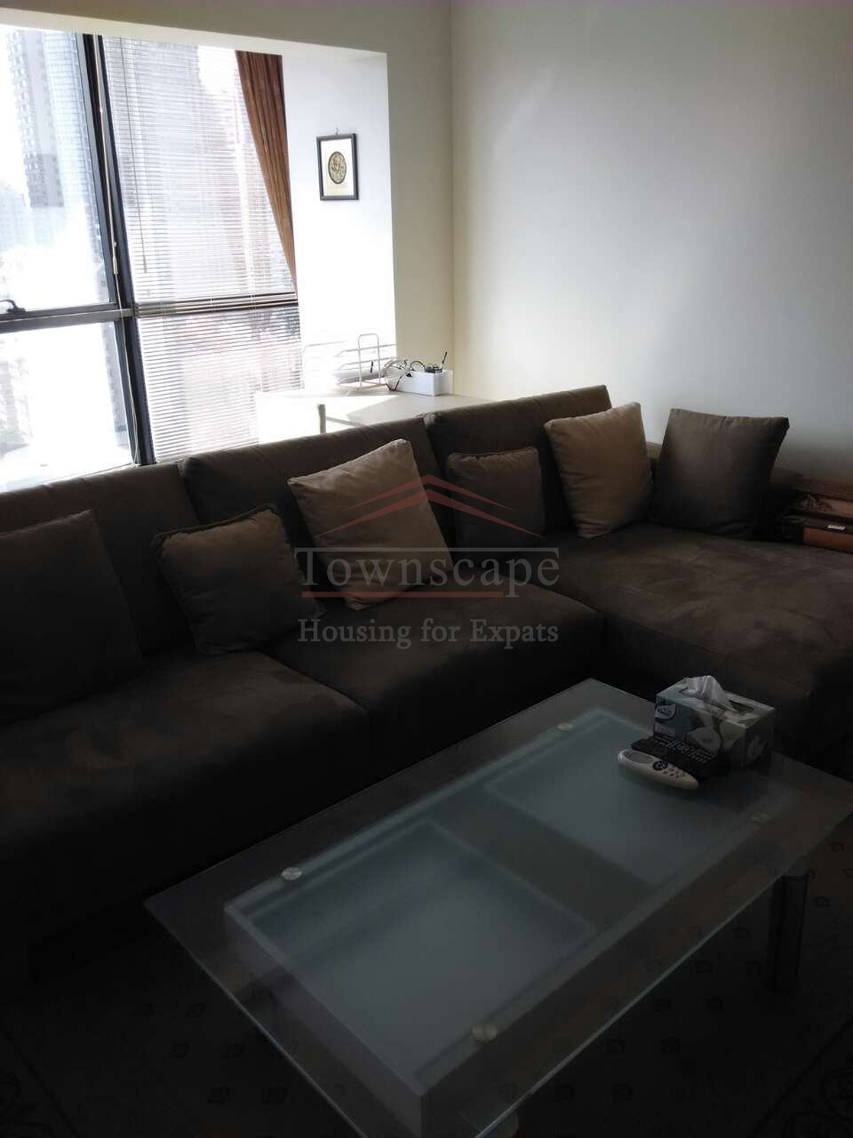  Marvellous 3BR apartment in Changning District