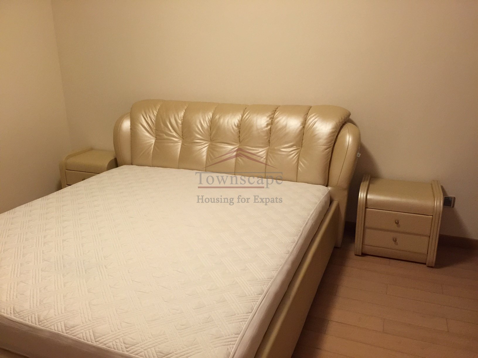 Shanghai Apartment Rentals Bright and Spacious 2Br Apartment in French Concession