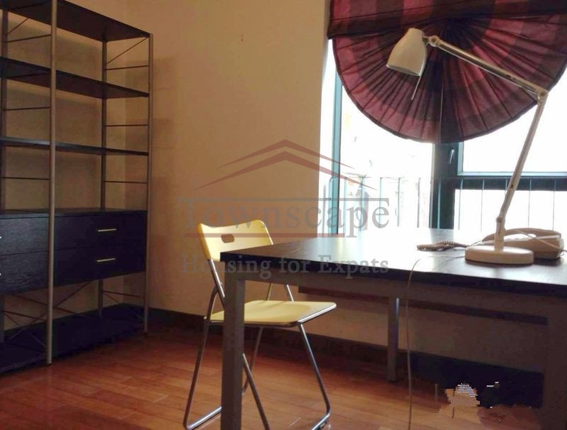 Shanghai apartment near Xujiahui Cosy 2 BR apartment near Metro line 1/9/11