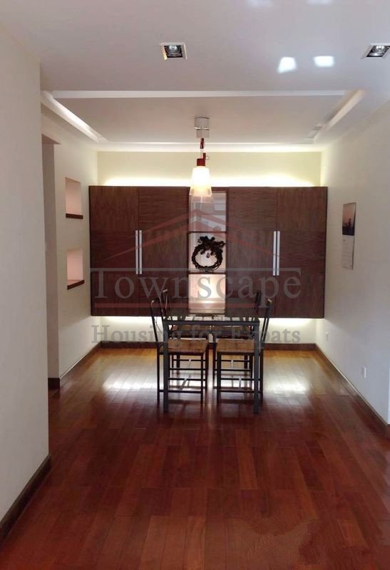  Cosy 2 BR apartment near Metro line 1/9/11