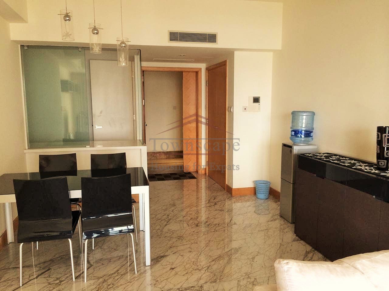 Shanghai apartment to rent west Nanjing road Lovely 2 BR apartment in shanghai downtown area