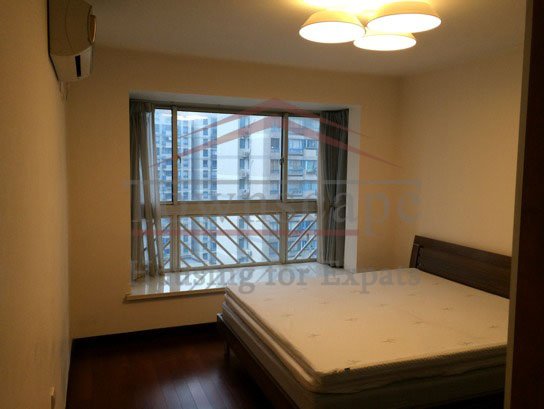 Shanghai Rent house Central Clean 2BR apartment beside Line 8/9 Lujiabang