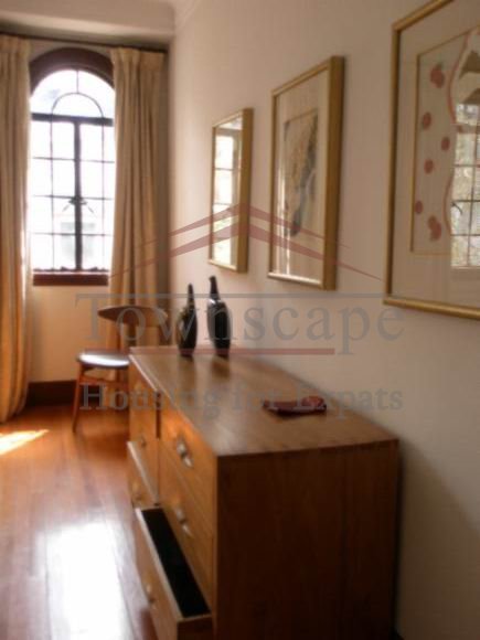 Rent Jing An Sophisticated Lane House in Jing An area