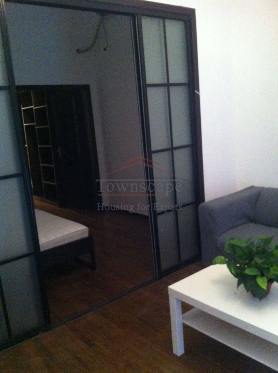 Rent Shanghai Lovely 1Br Lane House in the French Concession
