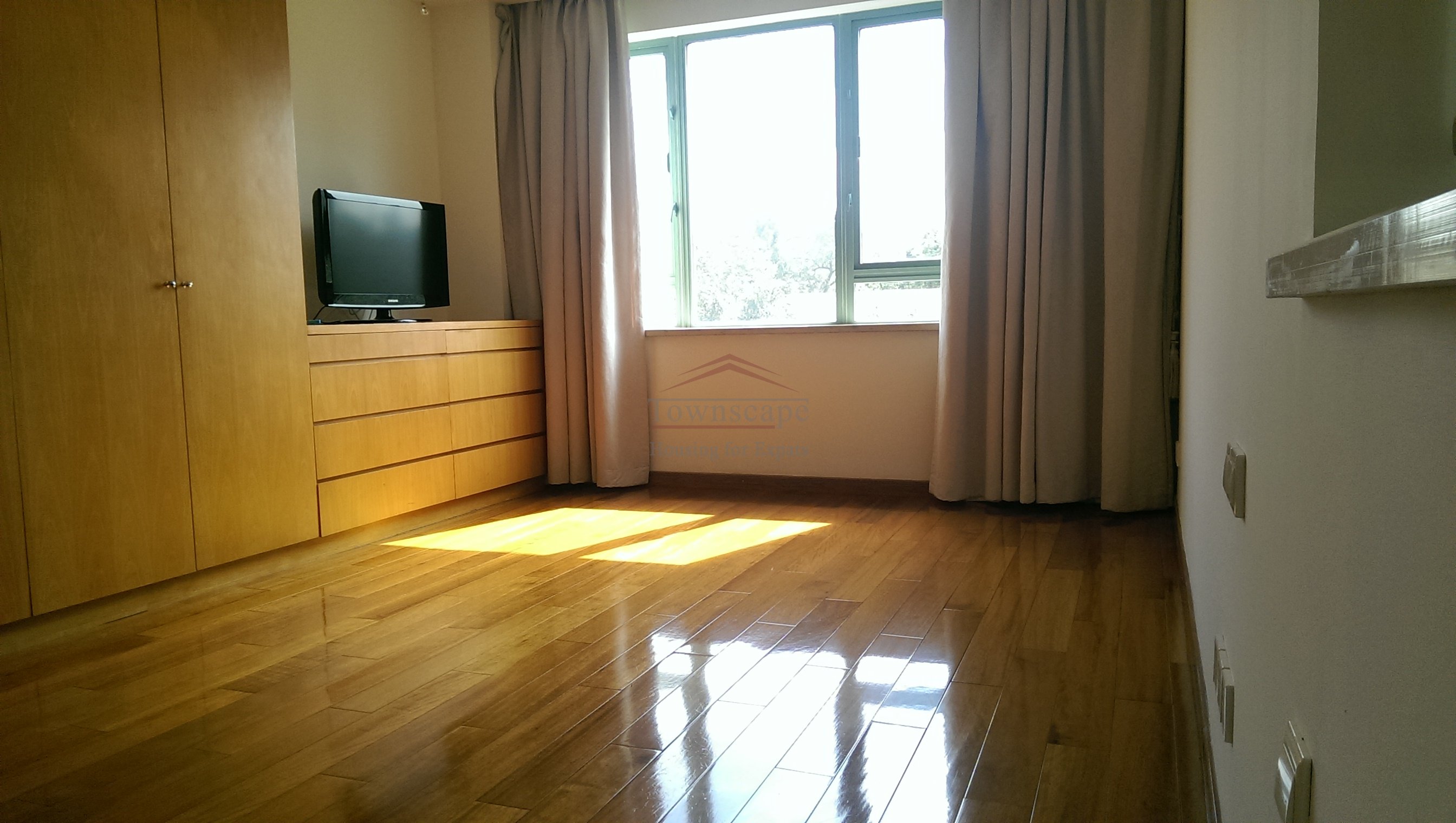 shanghai central residences Marvellous 3 BR apartment in French Concession
