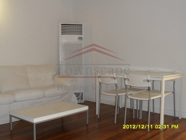 Shanghai rental Sophisticated clean 1BR Lane house Line 1/7