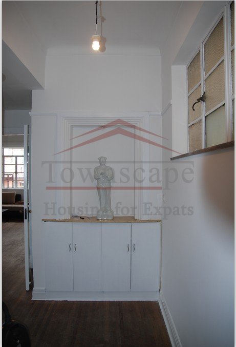 Expat housing Shanghai Great central 2BR Lane House beside Shanxi rd line 1