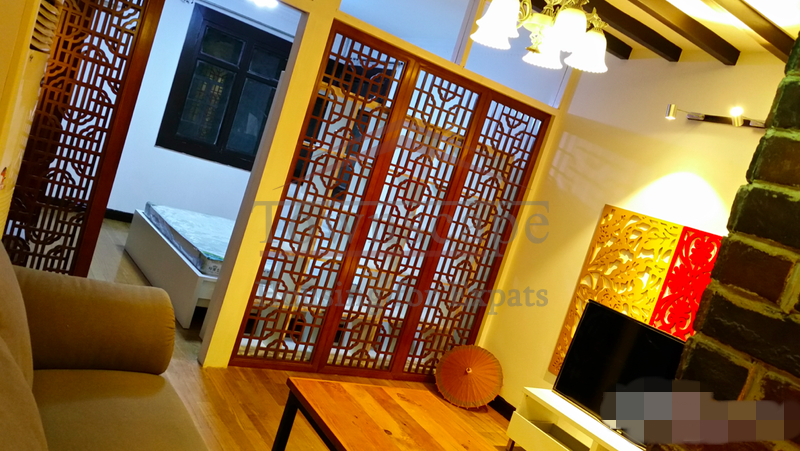 Rent Shanghai 2 BR Lane House apartment near line 1 Changshu rd