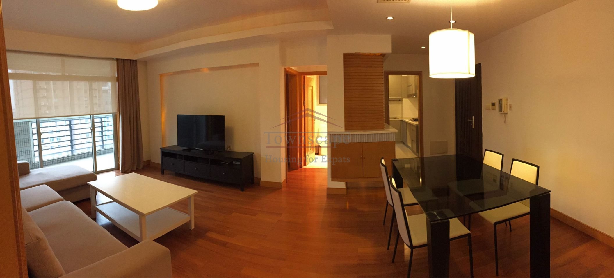 property rentals shanghai Fantastic 2 BR apartment in former colonial area line 2/7