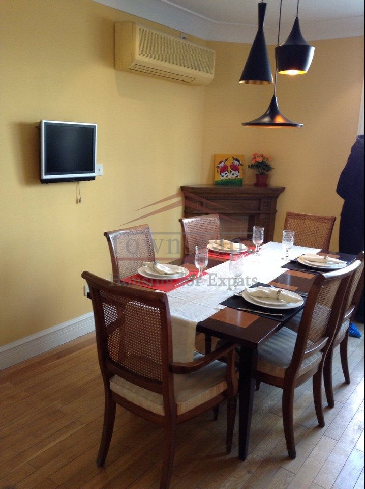 French concession Wonderful 3 BR Lane Property near Jing An and Changhshu Rd line 2/7/1