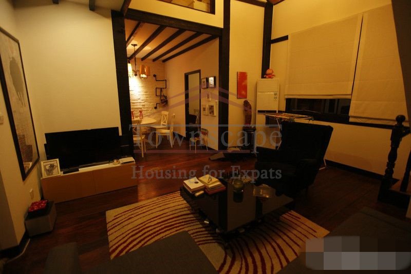 French Concession house Stunning well priced Lane House 2 BR Line 1/10 Central Shanghai