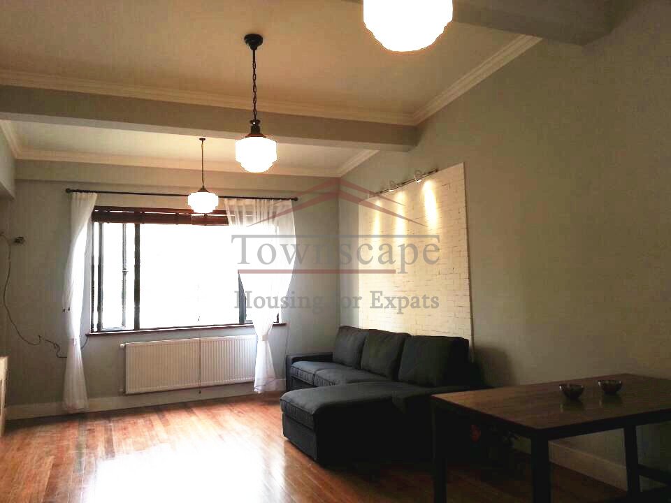 rent shanghai apartment Bright and beautiful 3 bed Lane house in Jing An area line 7/2
