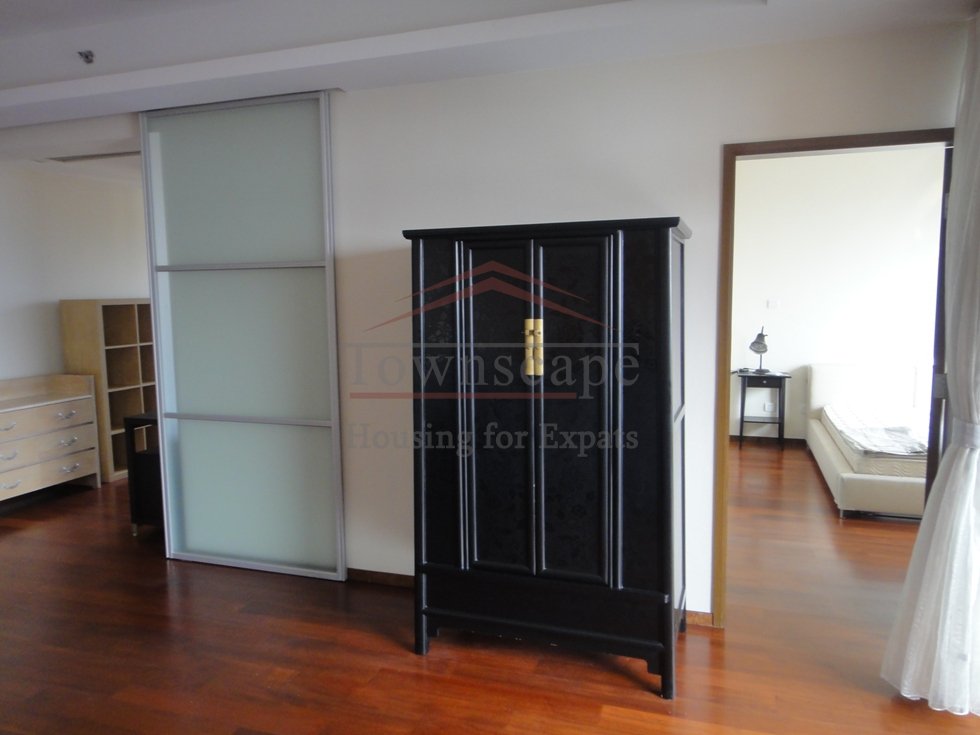 apartments rental shanghai Fantastic 4 bedroom Apartment beside Laoximen station line 8/10