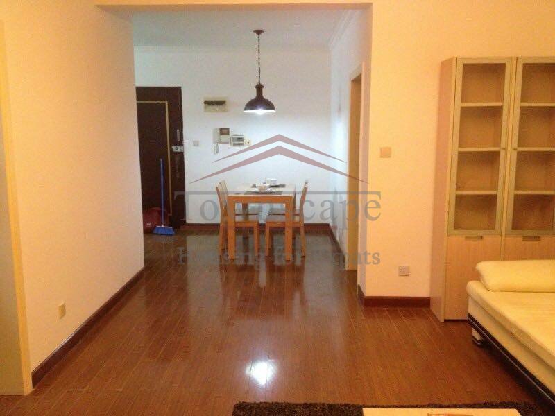 Shanghai Rentals Excellent well priced 2 bedroom apartment in Jing An line 2