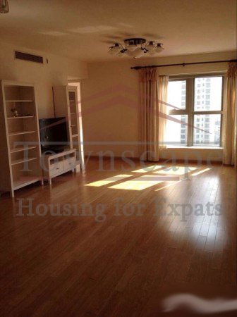 rent apartment Shanghai Beautiful clean 3 BR apartment in Jing An beside line 7/2