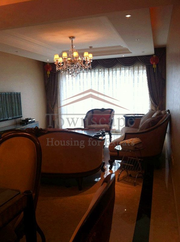 Shanghai apartments for rent Wonderful 3 BR Shimao Riviera apartment Pudong