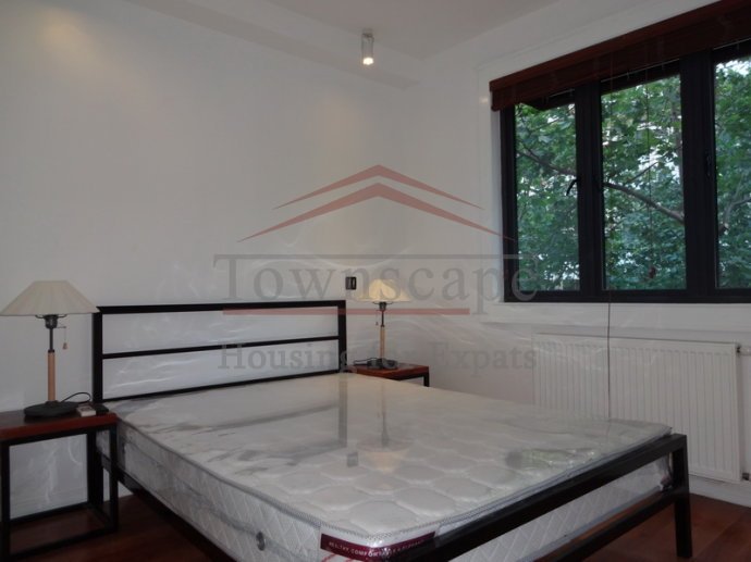 Shanghai rental properties 2 Bedroom Lane Apartment Central Shanghai Line 1/10 Shanxi rd