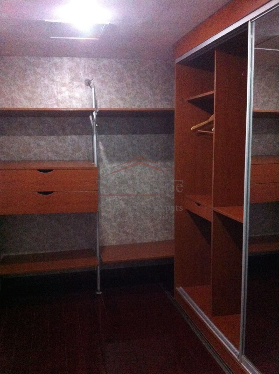 Shanghai rent apartment 3 BR Apartment in Central Shanghai beside Xintiandi L10