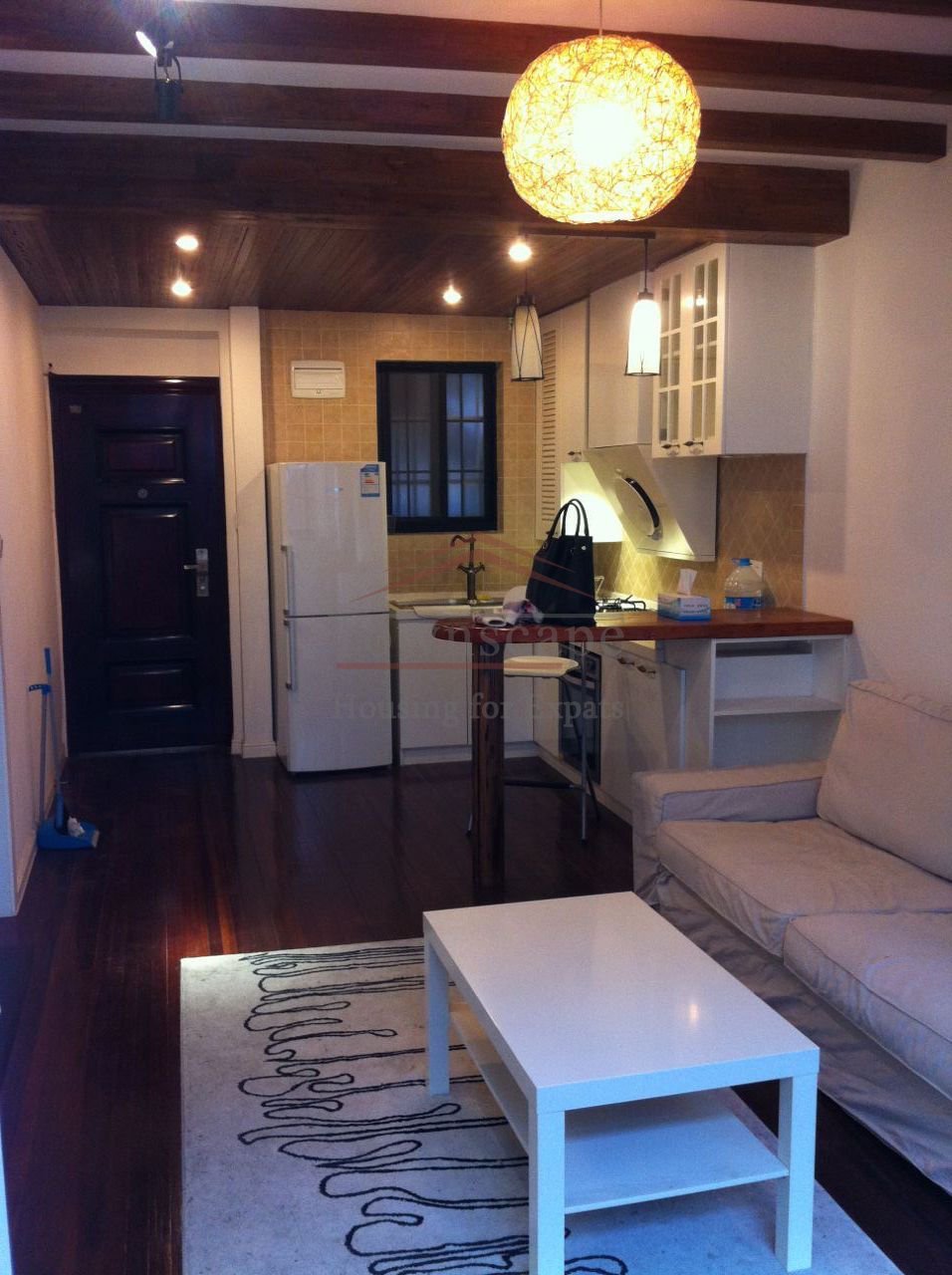 rent house in Shanghai Stylish 1 BR Lane house in Former Colonial Shanghai L1/7/9