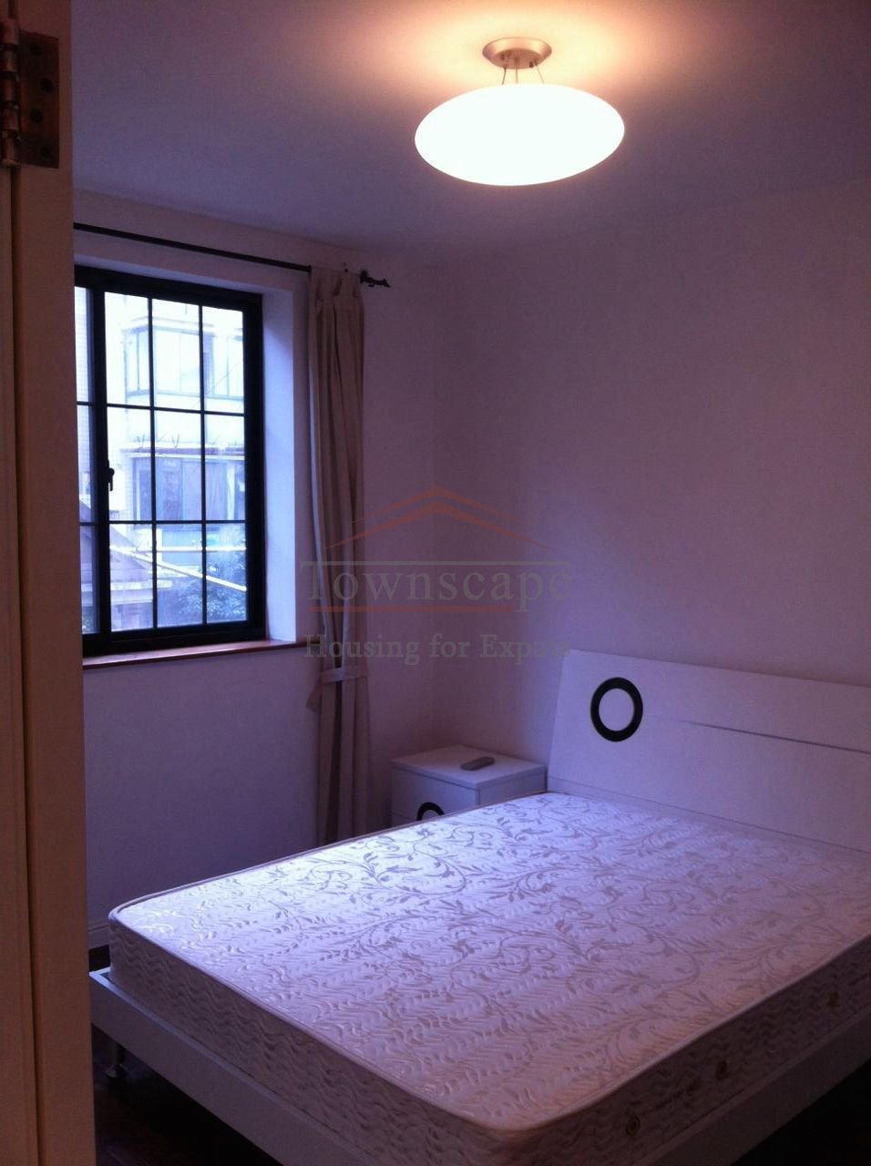 Shanghai rent Stylish 1 BR Lane house in Former Colonial Shanghai L1/7/9