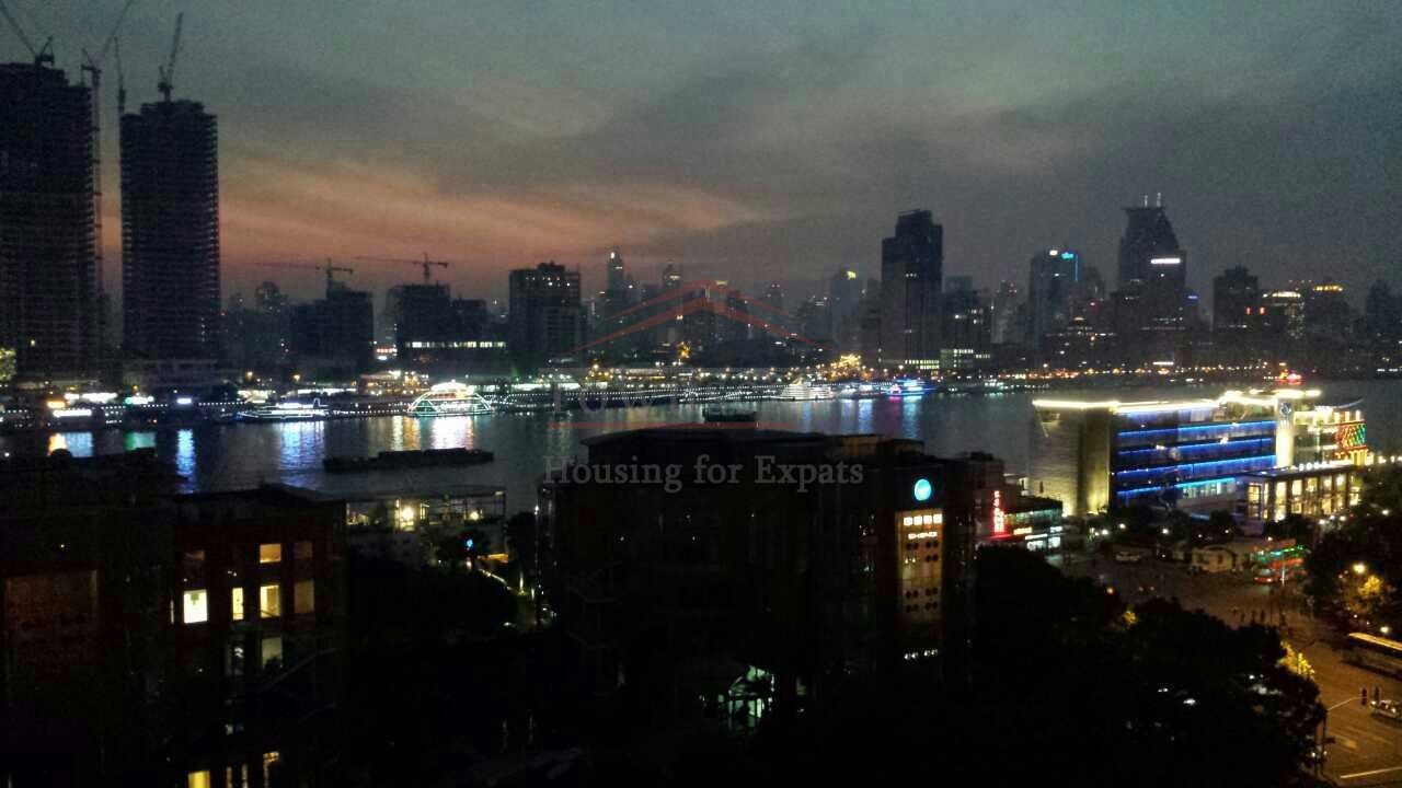 Townscape Housing Fantastic Pudong CBD 3 BR apartment Line 2