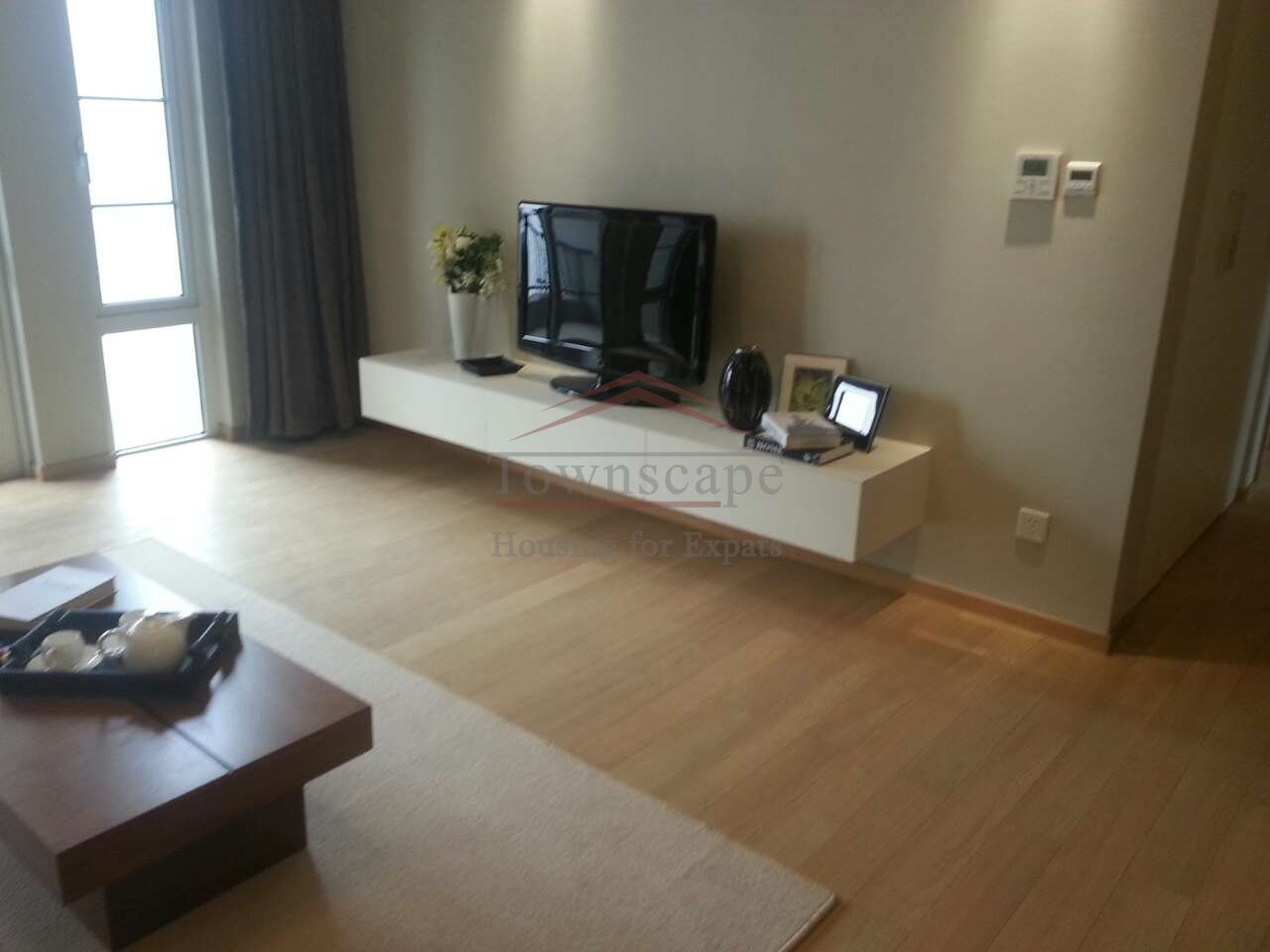 apartment for rent in shanghai Beautiful new 2 BR in Gubei area new international schools