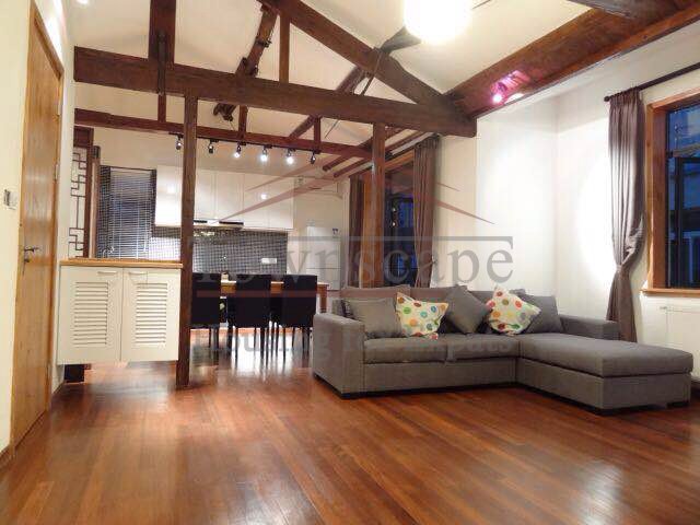 Housing for expats in Shanghai Perfect 3 Bed Lane House 2minutes from line 1/7 Changshu Rd