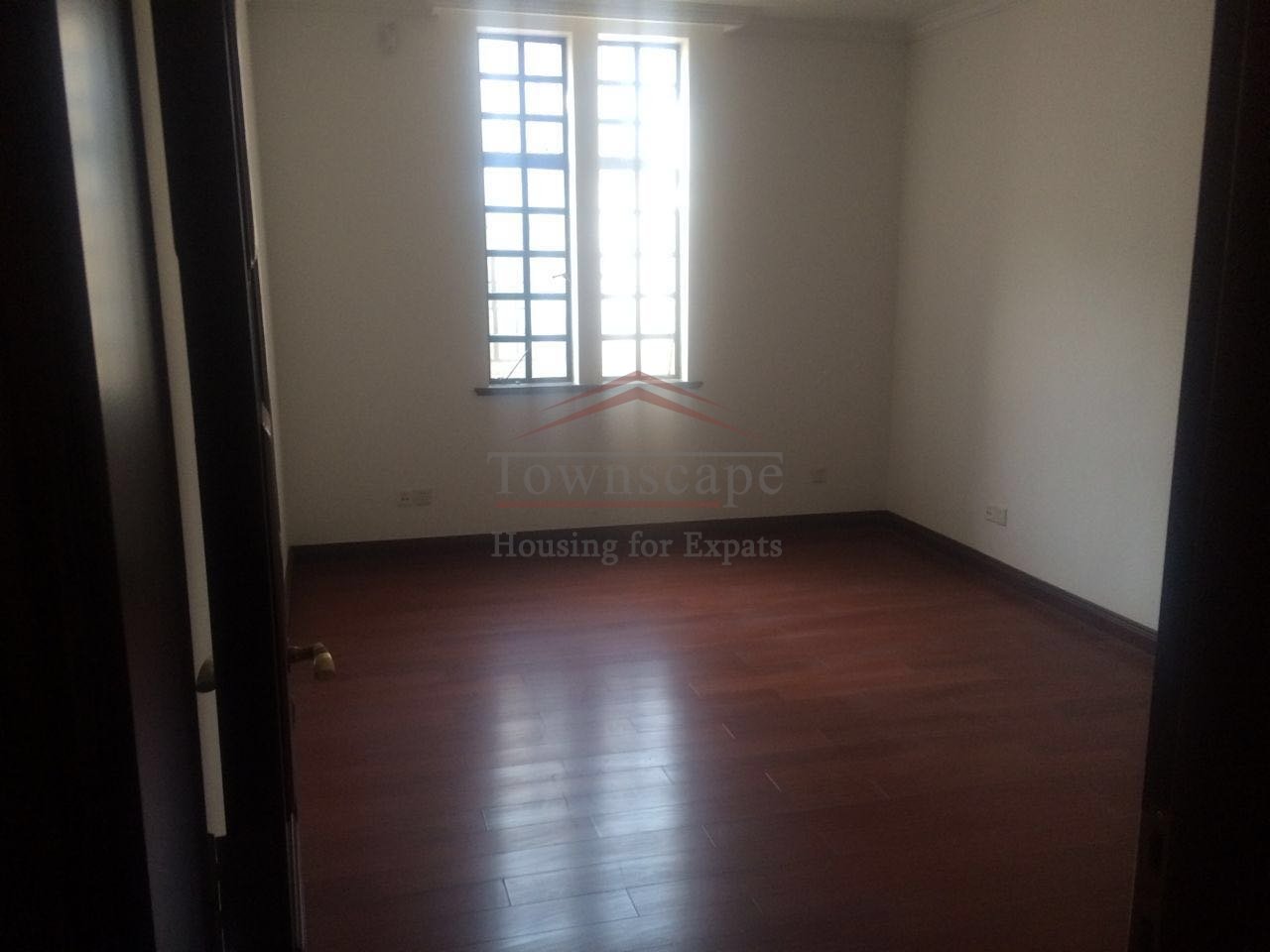 House Shanghai Huge 1000sqm Mansion for rent French Concession Line 10/11