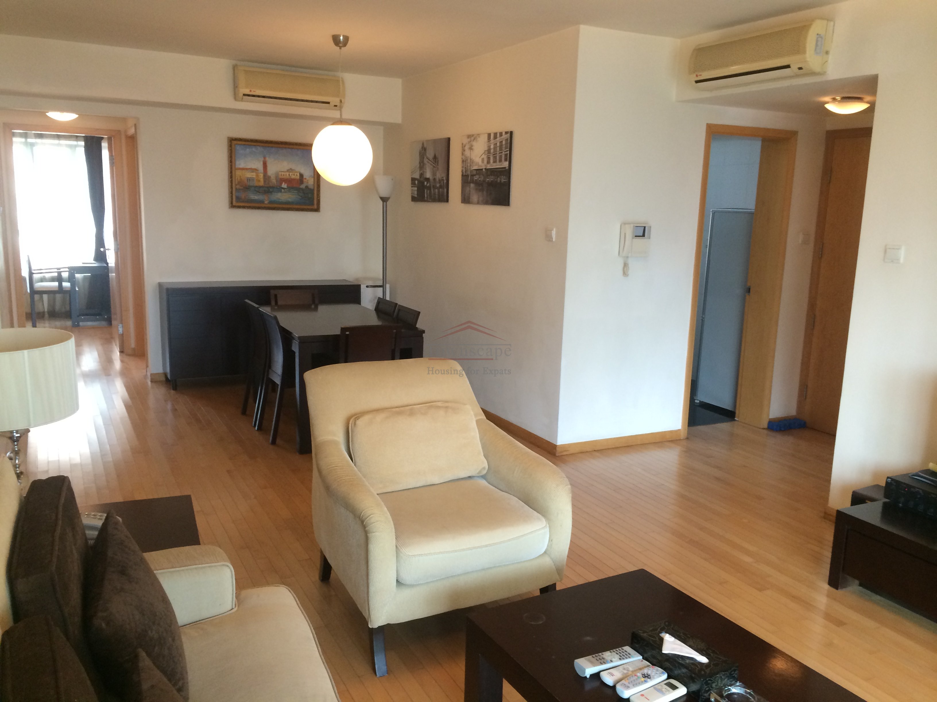 Shanghai apartment for rent Excellent value 3 Bed Apt. for rent in beside Jing An Line 2/7