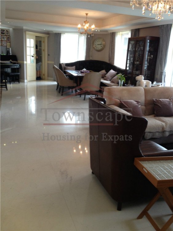 Rent in Shanghai Exclusive 4 bedroom apartment in the French Concession L 1/7