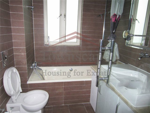 Housing in Shanghai china Excellent 2 BR apartment West Nanjing rd L2 Central Shanghai 2-2-2