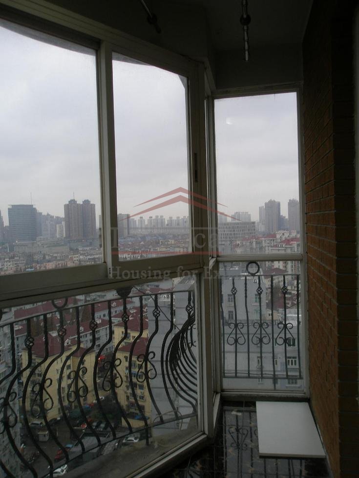 Rent apartment Shanghai Great value 3 BR apartment for rent in Zhongshan park area L2/4/3